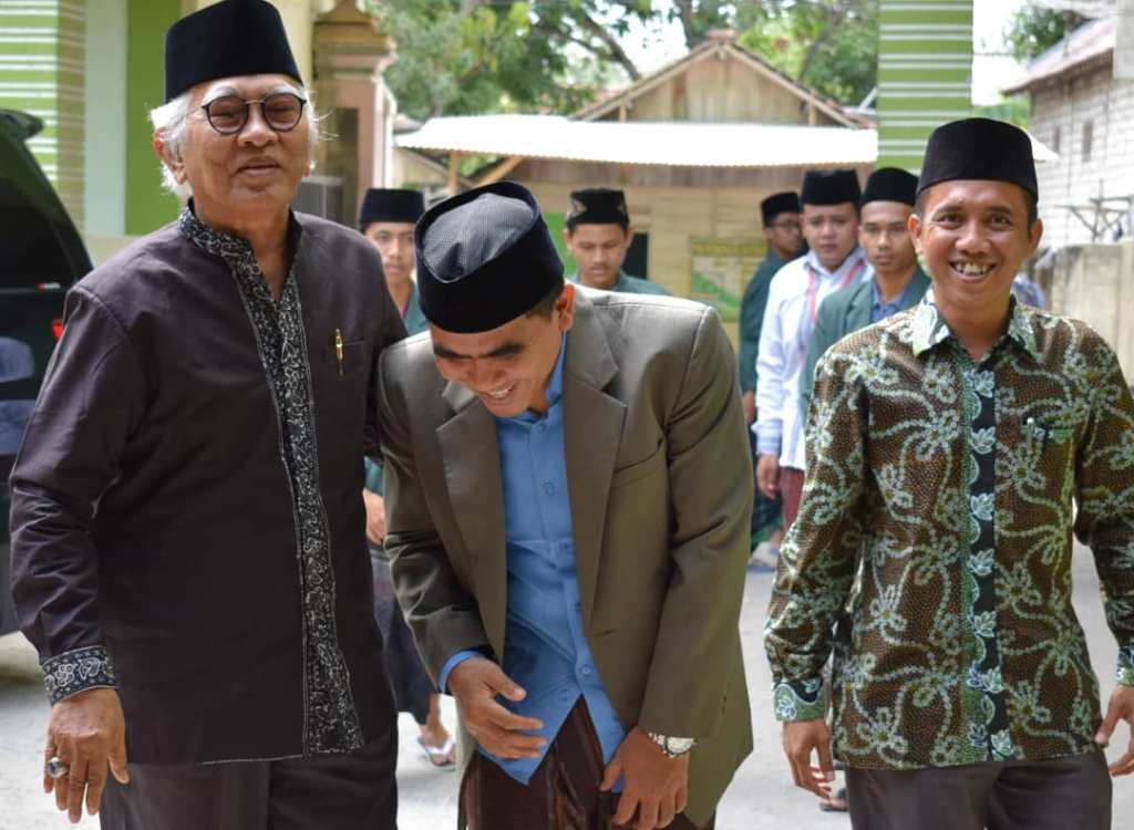 Bergerak melalui khazanah kepesantrenan yang variatif